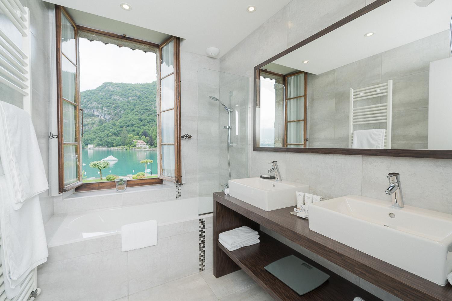 Hotel Le Cottage Bise Talloires Bagian luar foto