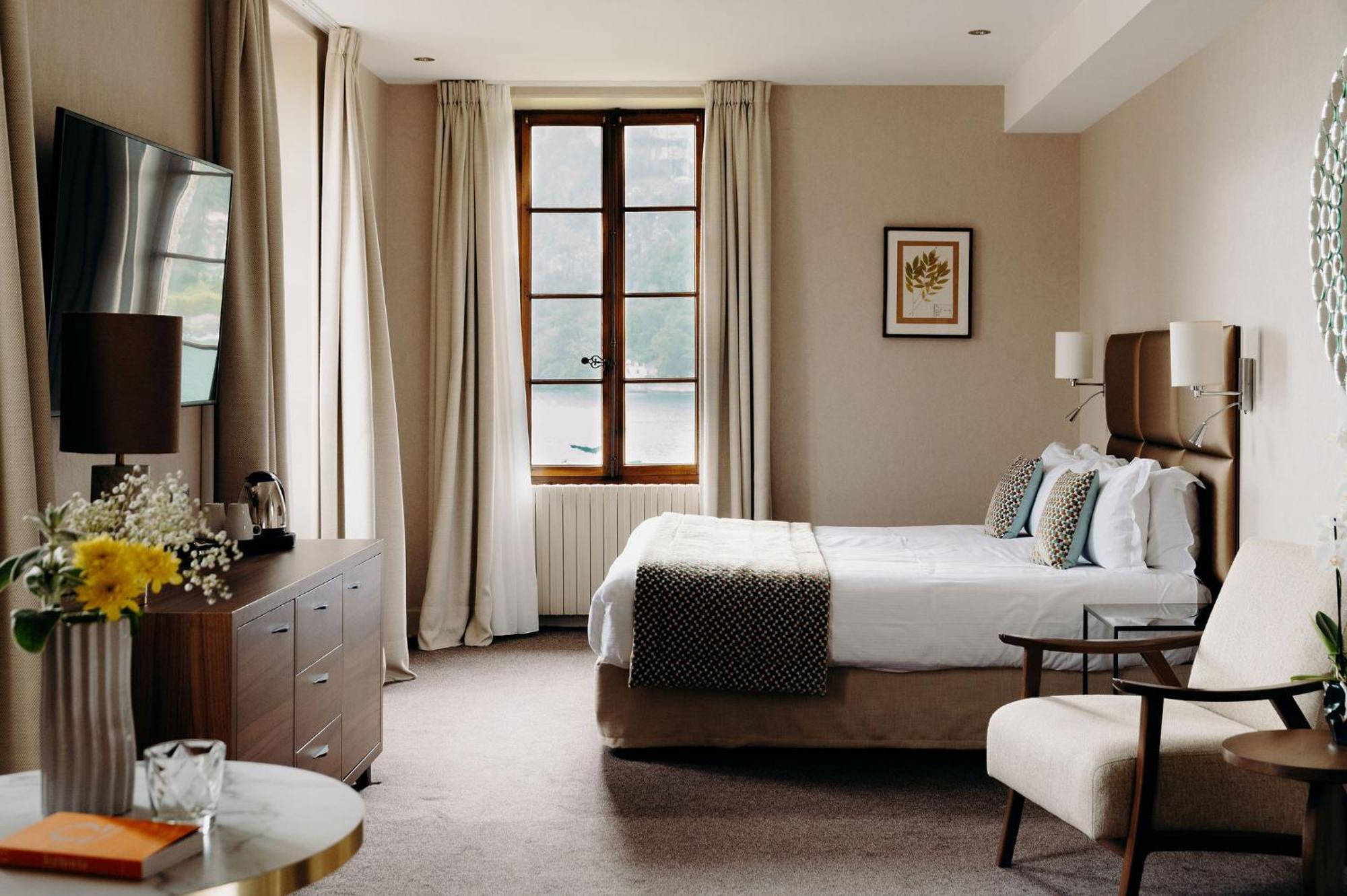 Hotel Le Cottage Bise Talloires Bagian luar foto